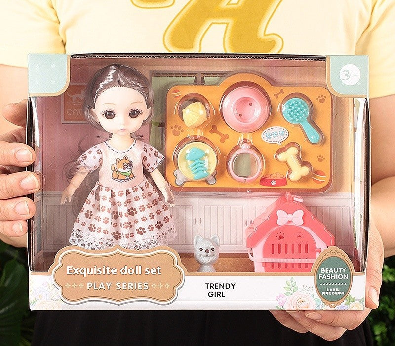 Prinsessdocka i Lyxig Gåvobox – Den Perfekta Presenten för Små Drömmare