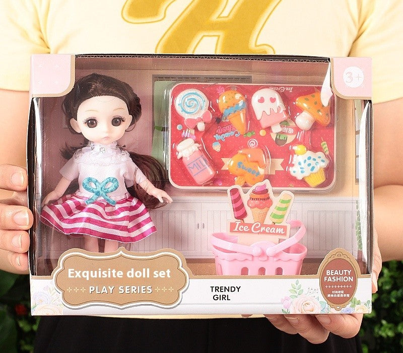 Prinsessdocka i Lyxig Gåvobox – Den Perfekta Presenten för Små Drömmare